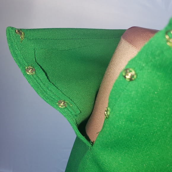 Bright green Mermaid style Ariel skirt - Picture 6 of 9